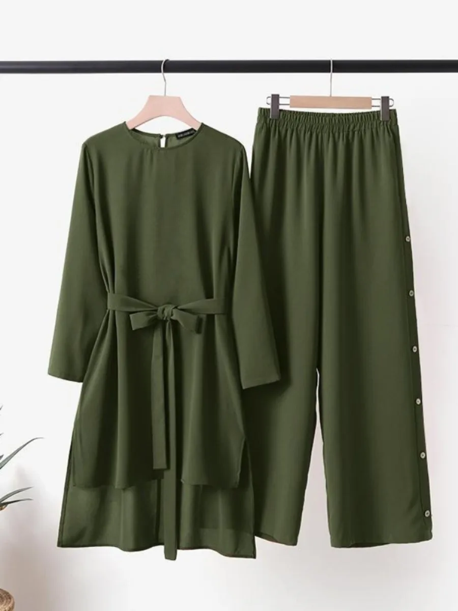Eid Ramadan femmes Costume musulman deux pièces ensembles survêtement islamique Musulman Ensemble décontracté à manches longues Blouse jambe large pantalon costumes 1 Eid Ramadan femmes Costume musulman deux pièces ensembles survêtement islamique Musulman Ensemble décontracté à manches longues Blouse jambe large pantalon costumes 1