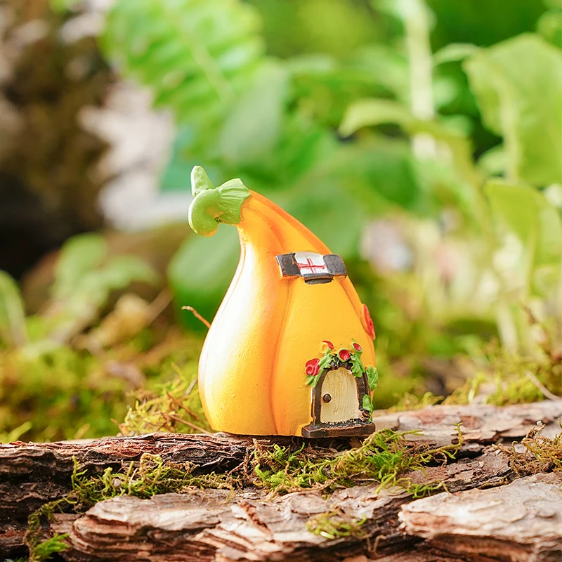 1PC cartoon cute pumpkin house garden decoration piece, suitable for garden potted plant decoration and micro-landscape DIY