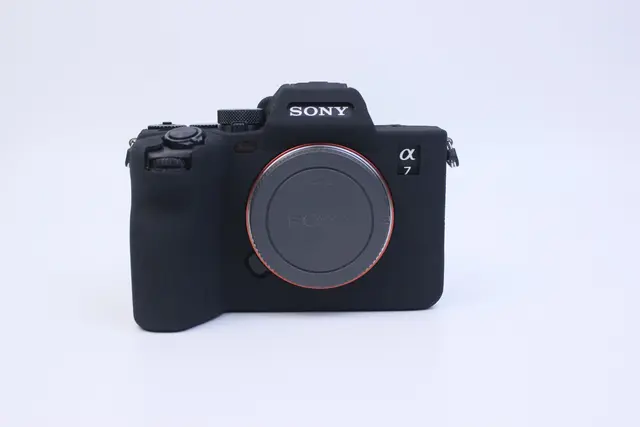 SONY - 【K】SONY α7RⅢ ボディ 撮影1690枚 シリコンカバー使用 K様専用】SONY α7RⅢ ボディ 撮影1690枚 シリコンカバー使用