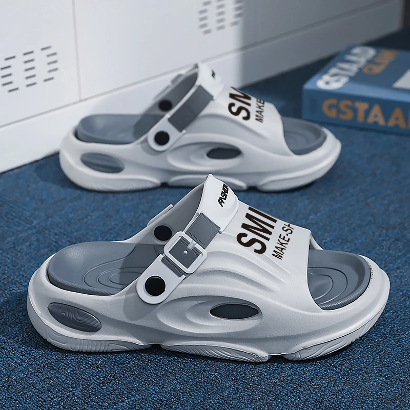 Men's Slippers with Anti-Collision Design, Wear-Resistant, Non-Slip, Contrasting Color Slippers, Men's Bathing Home Thick-Soled Heightening Sandals