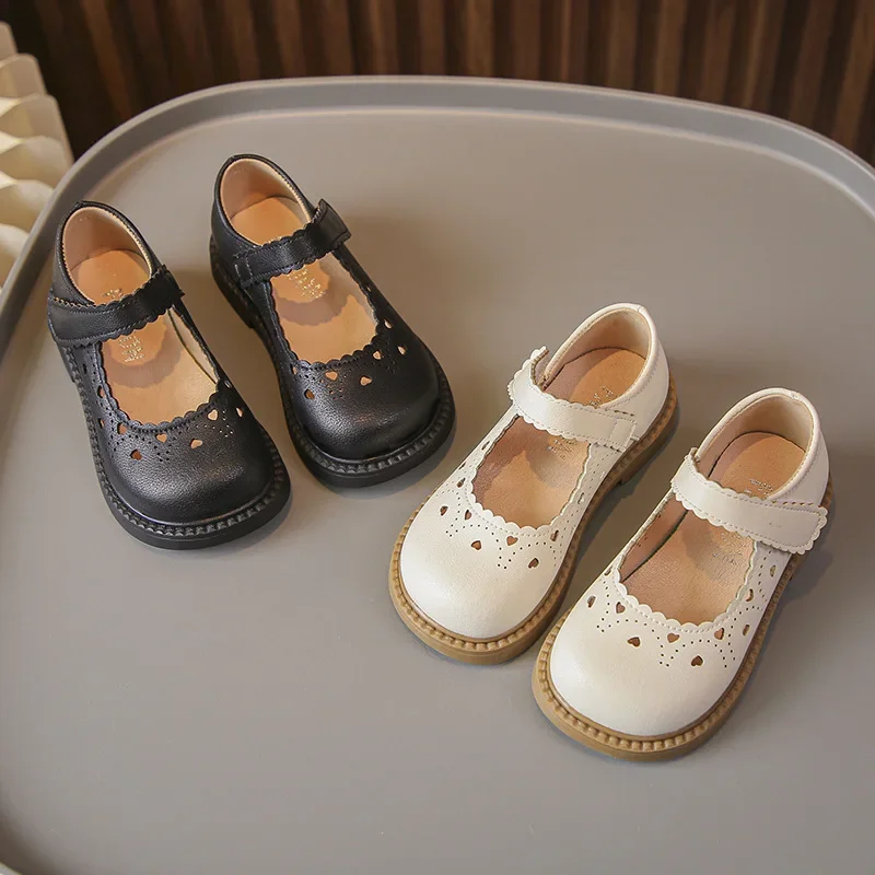 Girls Sweet Leather Shoes 2025 Spring Autumn Fashion Kids Mary Janes with Cut-outs Heart Princess Children Dress Shoes Soft Chic 3