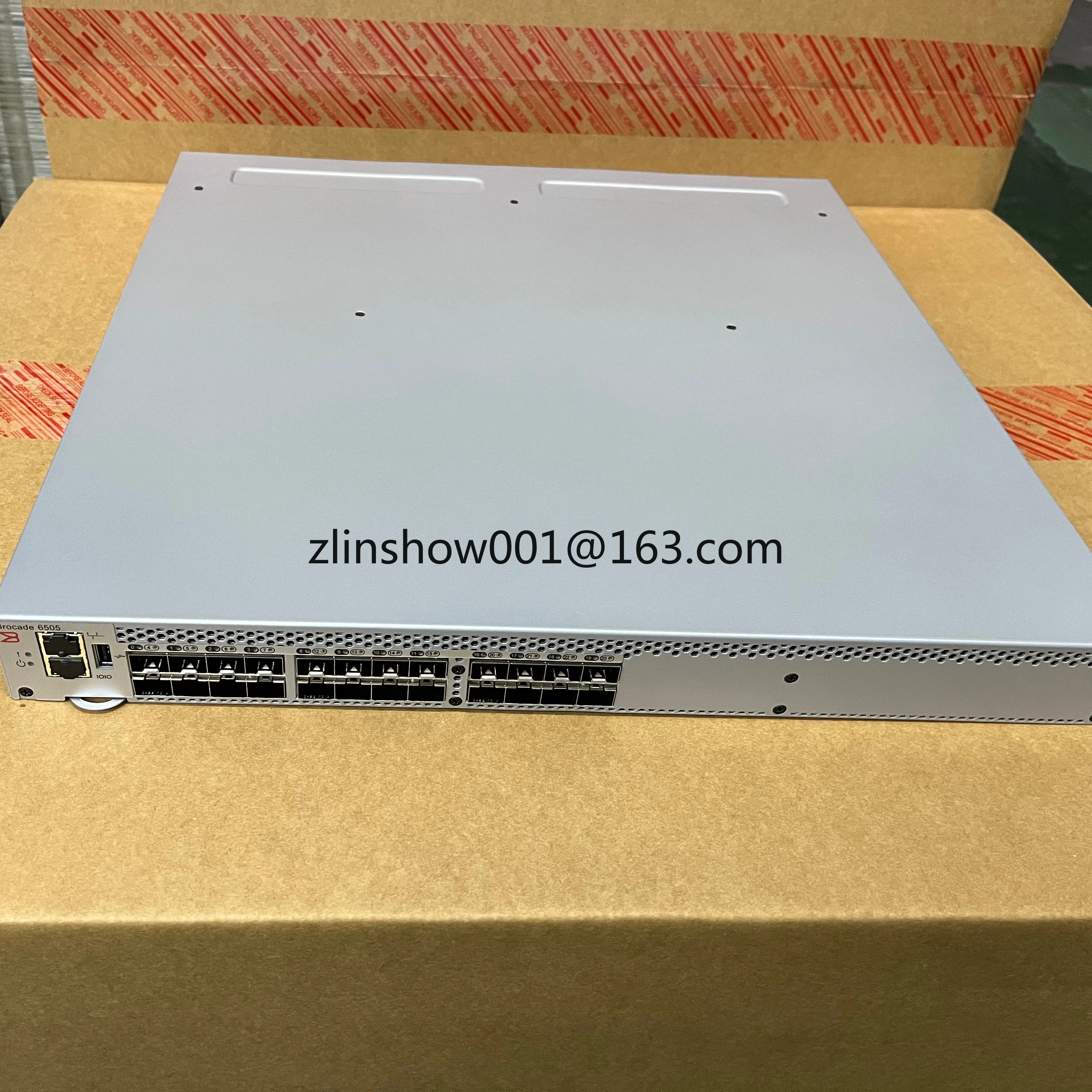

Original New 12 Ports Brocade Switch BR-6505-12-16G-1R