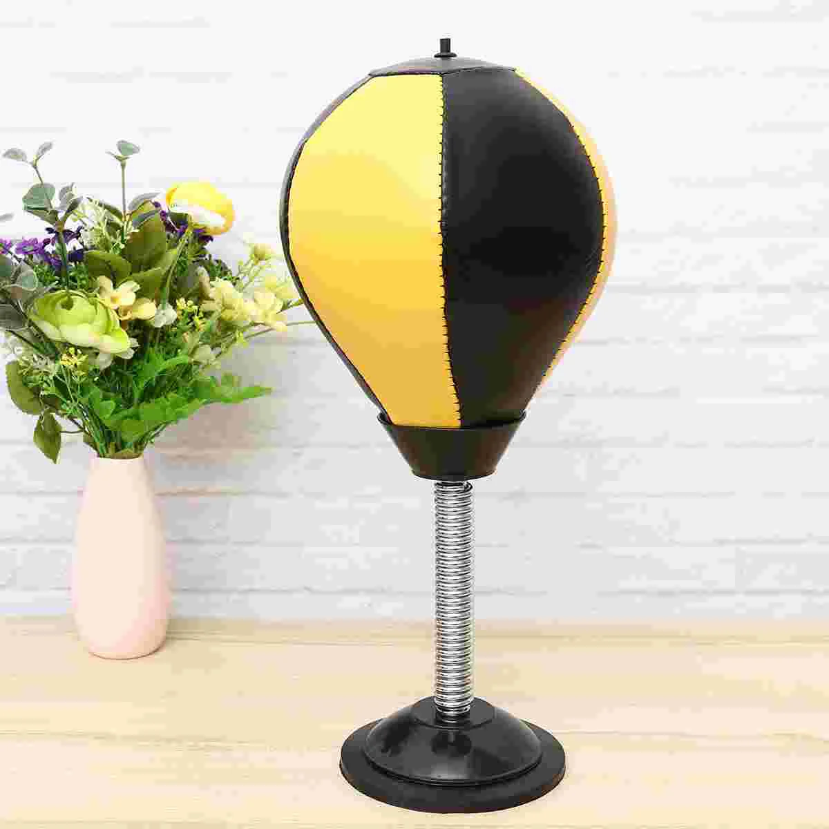 1pc Desktop Punching Bag Small Suction Cup Boxing Ball Mini Ball for Home or Office (Yellow and Black Boxing Ball+