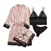 Ensemble pyjama en satin 4 pièces avec robe – Haut de pyjama à bretelles et short avec bordure en dentelle, le pyjama élégant incontournable pour femme