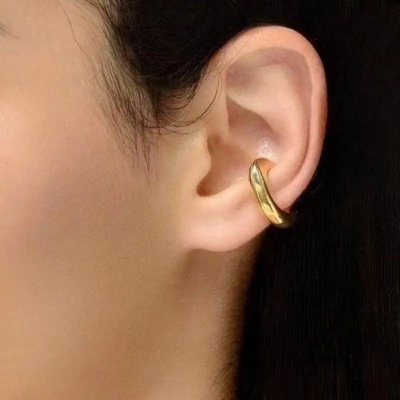 Fake perforated metal ear clip asymmetric circular cartilage Women's ear cuff