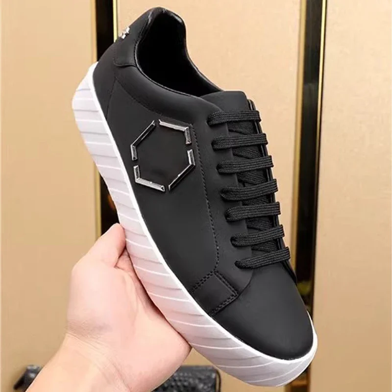 Рисунок 6 - Мужская обувь, новинка