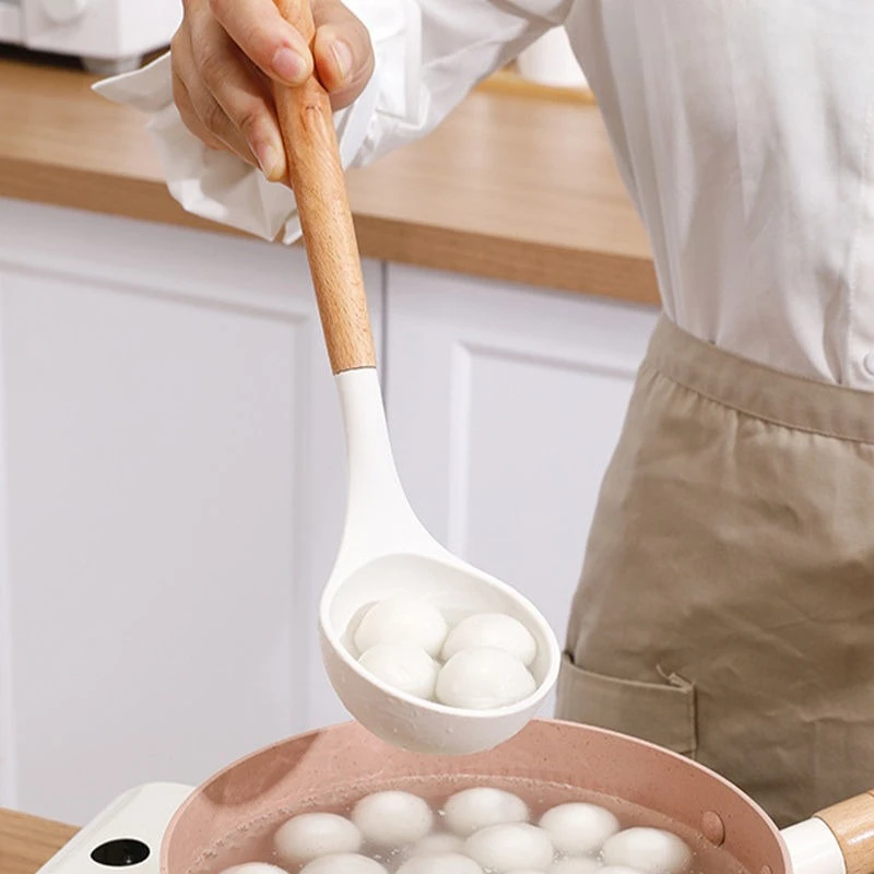 Nonstick Cookware Set with Wooden Handle 3