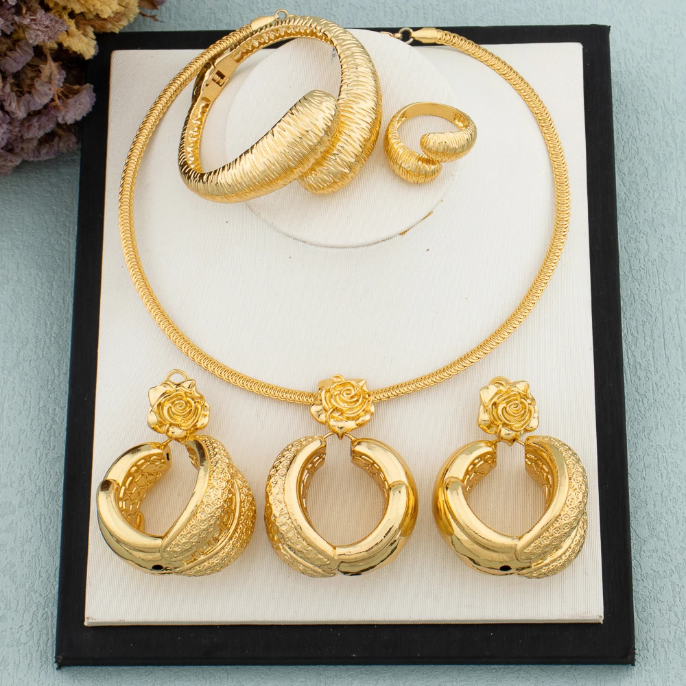 

Trend Gold Color Jewelry Set Dubai Big Circle Piercing Earrings Pendant Arab Wedding Ethiopian Women Necklace Jewelry Party Gift