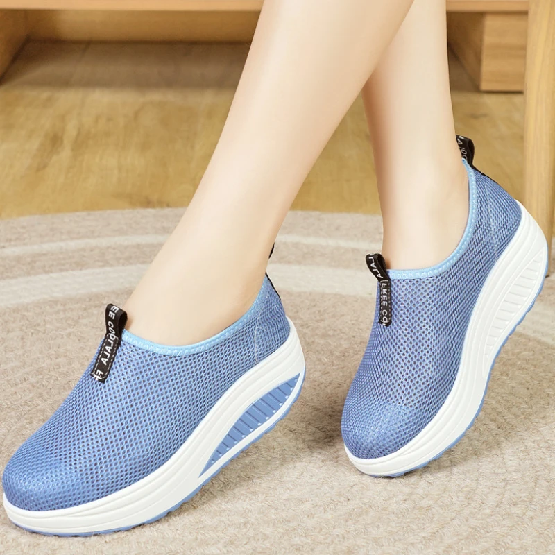 Fashion Breathable Mesh Women Running Shoes Comfortable Lightweight Casual Sneaker Summer Outdoor Non-slip Flat Running Shoes 33 Fashion Breathable Mesh Women Running Shoes Comfortable Lightweight Casual Sneaker Summer Outdoor Non-slip Flat Running Shoes