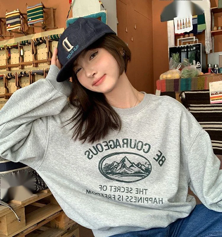 Thick and fluffy loose fit slimming hoodie for womenversion oversize_voghion.com