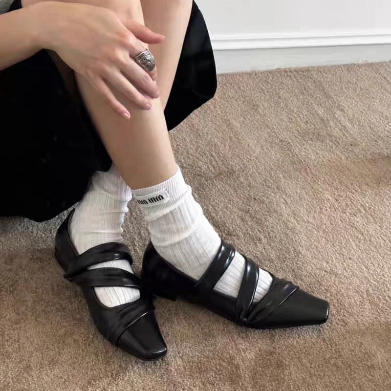 Aphixta Red 2.5cm Low Heel Pumps Cool Narrow Band Spring Woman Shoes Elegant Women Mary Janes Square Toe Patent Leather Shoes