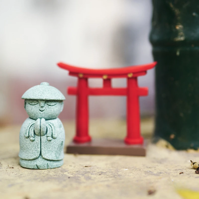 Buddha Jizo Stone Statue Sculpture Feng Shui Praying Monk Collectible Figurine Fish Tank Aquarium Tea Pet Office Home Decoration 4