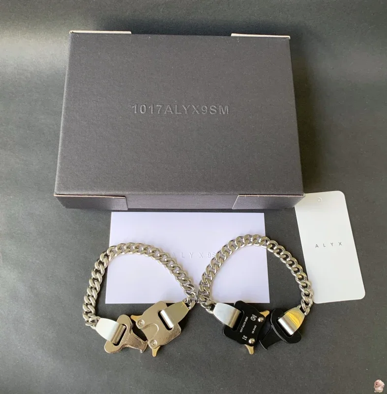 

2024 браслет ALYX RIVER LINK для мужчин и женщин, браслет из титановой нержавеющей стали 1017 ALYX 9SM с металлической пряжкой, сделано в австрийской мягкой ткани