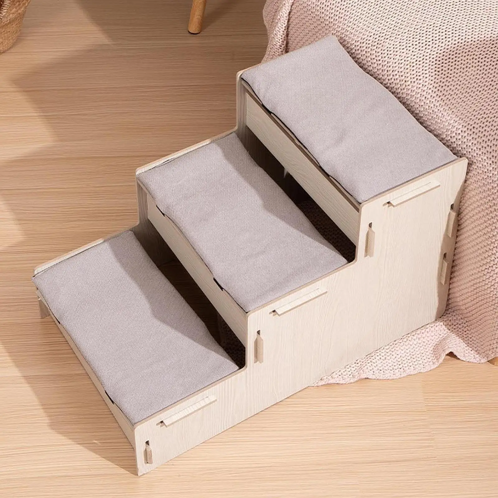Wooden Pet Stair for Small and Older Animals Carpeted Stable Puppy Pet Step
