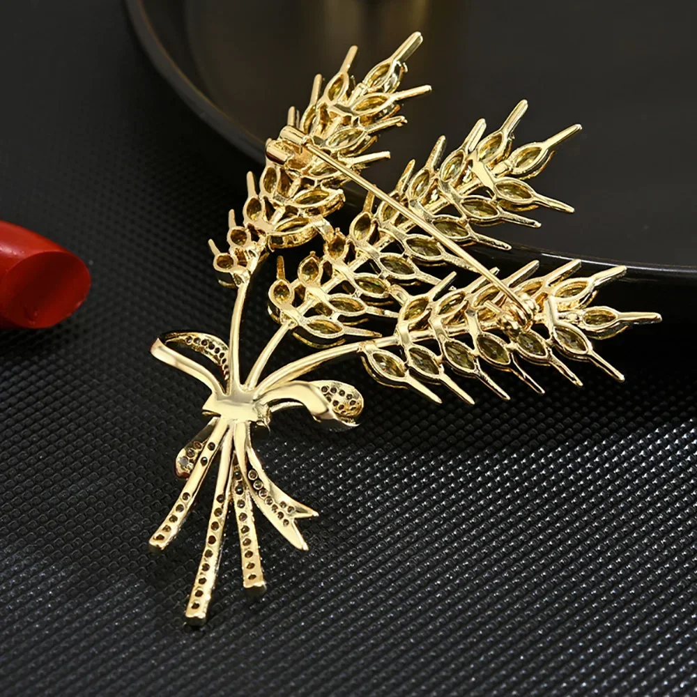Gorgeous Barley Leaf Shiny Yellow CZ Dubai Gold Color Brooches for Women Banquet Pins Clothing Jewelry Accessories