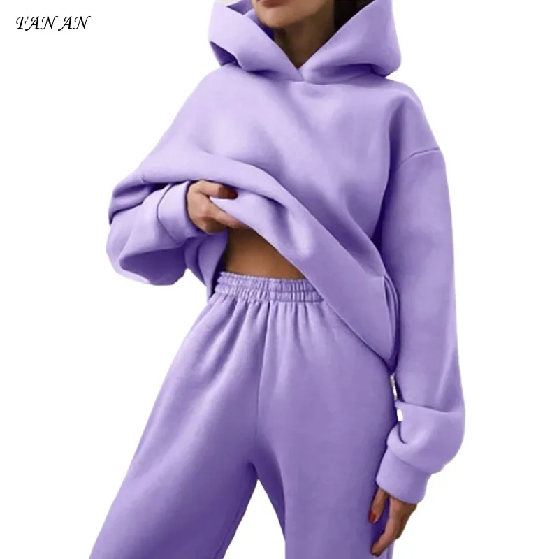 Autumn and Winter New Women's Sports Leisure Fashion Thickened Solid Color Hat Long-sleeved Hoodie Trousers Two-piece Suit