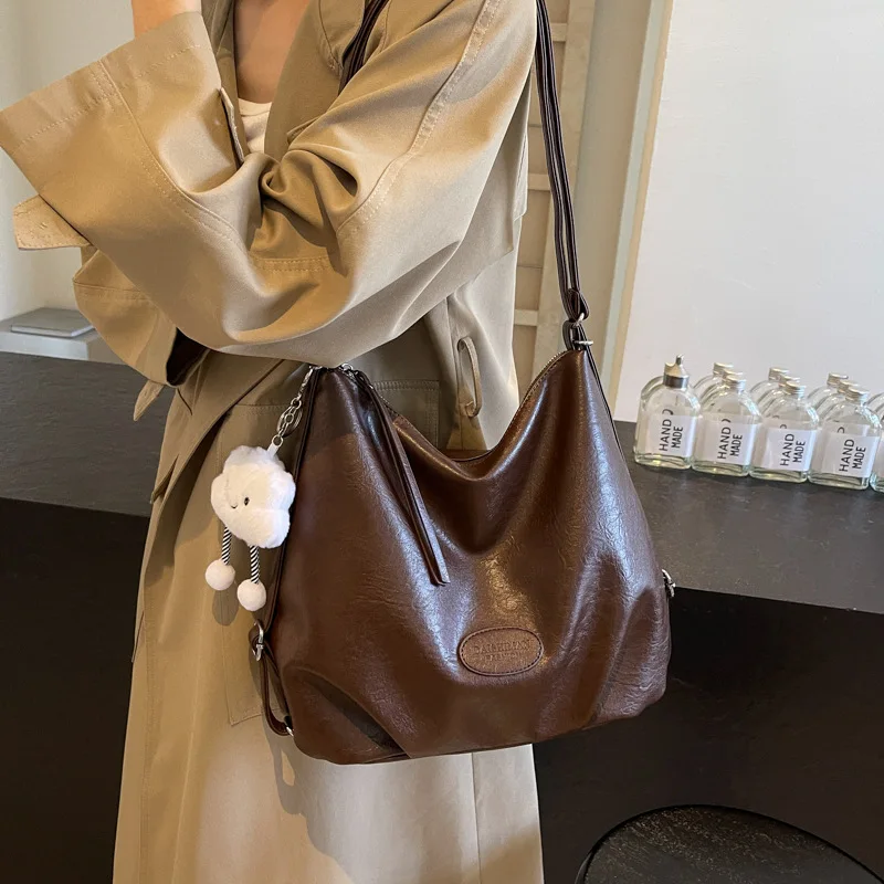 Large Capaci Commuter Vintage Casual Street Sle Single oulder Women's Tote Bag Travel Bapa Soft PU Leather Purses and Handbags