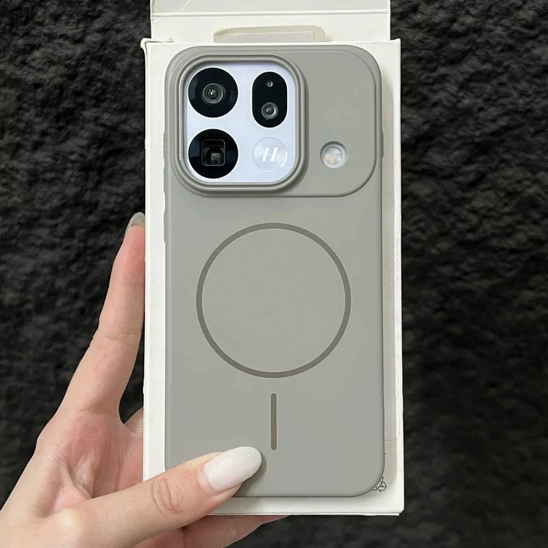 Hard Matte Magnetic Case - Solid Color Wireless Charging-Compatible Cover