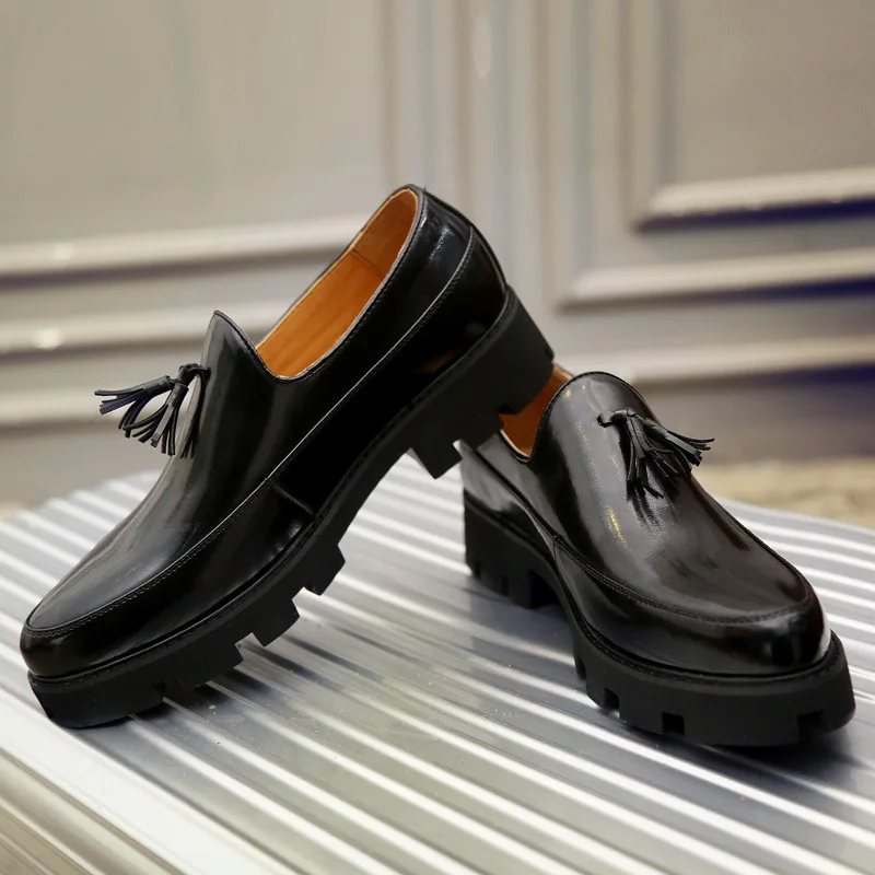 Men Casual Shoes Pointed Toe Dress Thick Soled Antiskid Luxury Designer