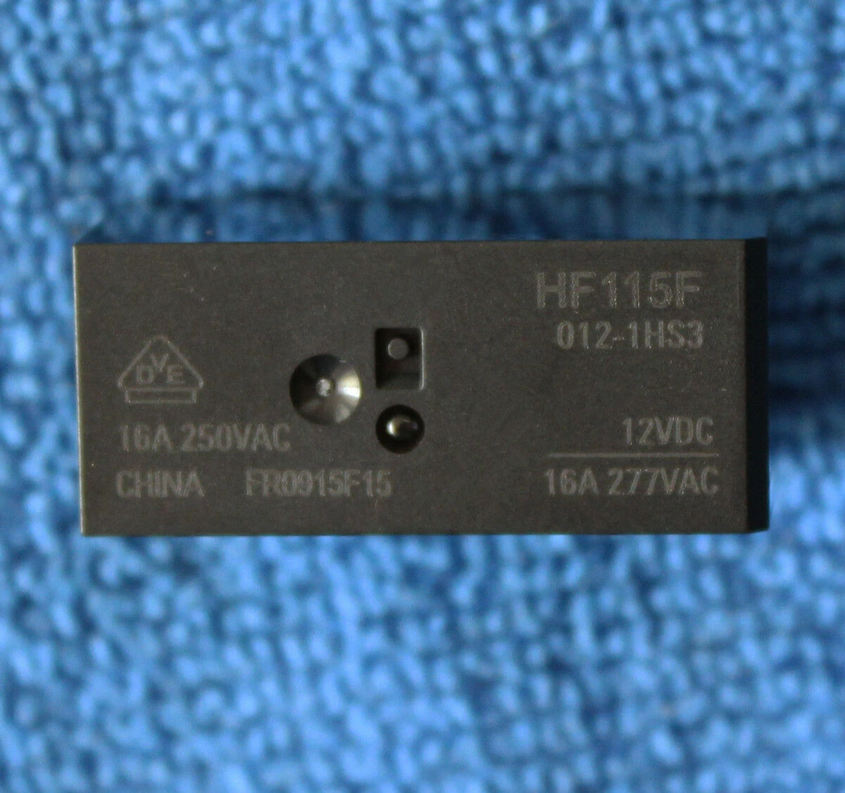 1PCS-HF115F-012-1HS3-6PIN-16A.jpg