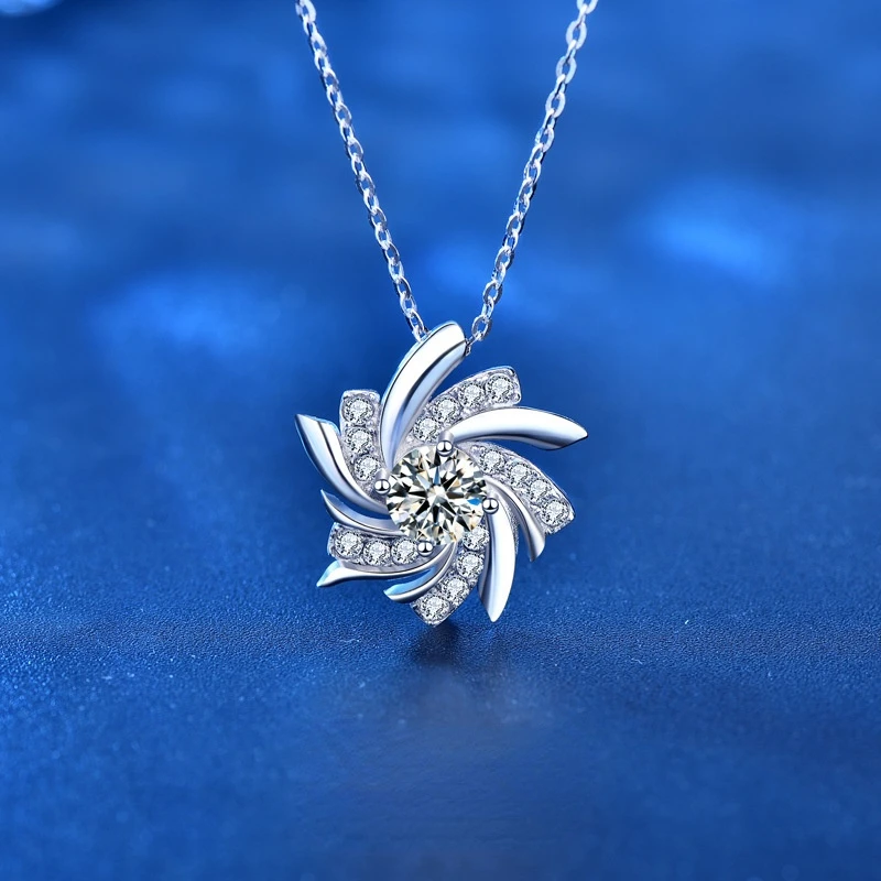 0.5 Carat Moissanite Pendant Necklaces 925 Sterling Silver For Women Wedding Party Fine Jewelry