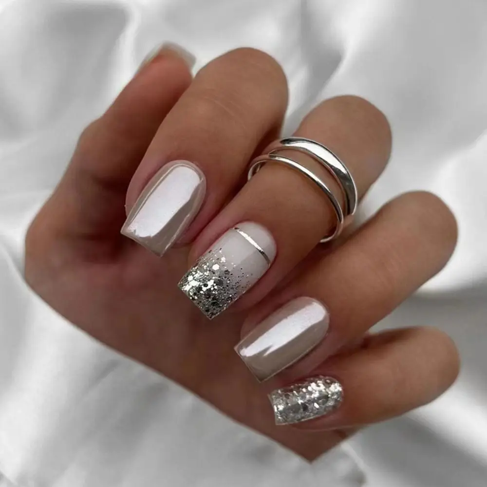 

Набор искусственных ногтей с серебряными блестками и квадратной головкой, накладные ногти для французских искусственных ногтей, белые накладные ногти с дизайном, искусственные ногти для маникюра