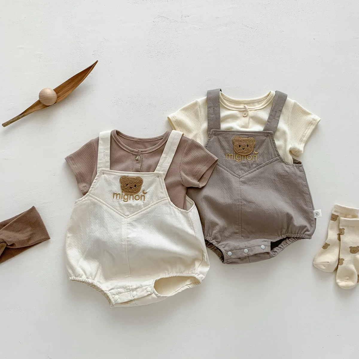 2023 Nieuw In Zomer Pasgeboren Baby Meisjes Jongens Korte Mouw Effen Kleur Top T-shirts + Cartoon Beer Bodysuits Kid Infant kleding Set