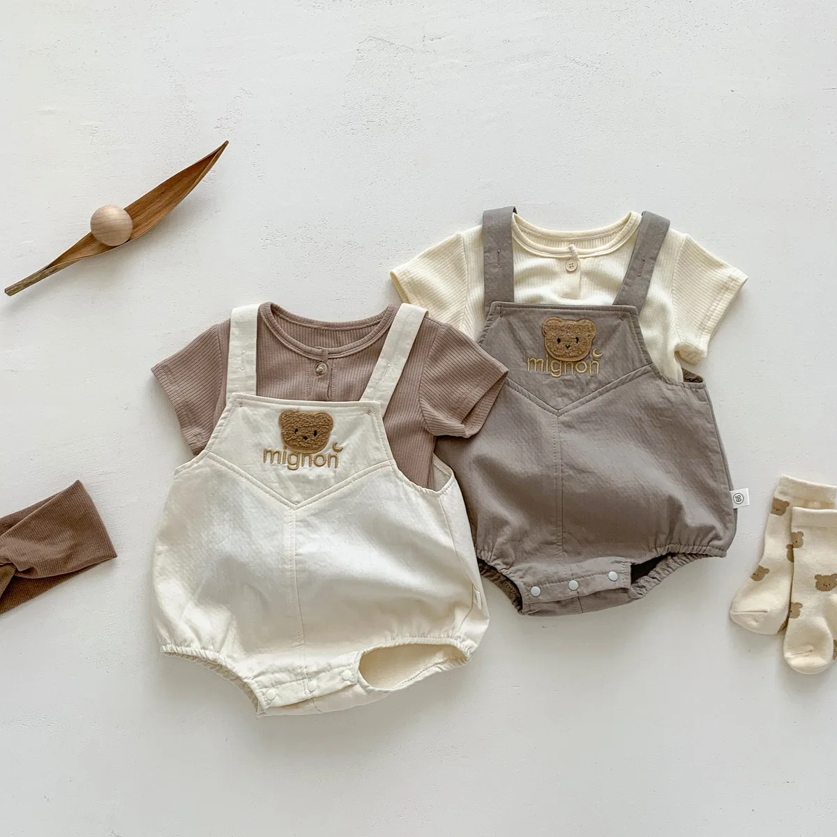 2023 New In Summer Newborn Baby Girls Boys Short Sleeve Solid Color Top T-shirts +cartoon Bear Bodysuits Kid Infant Clothing Set 2