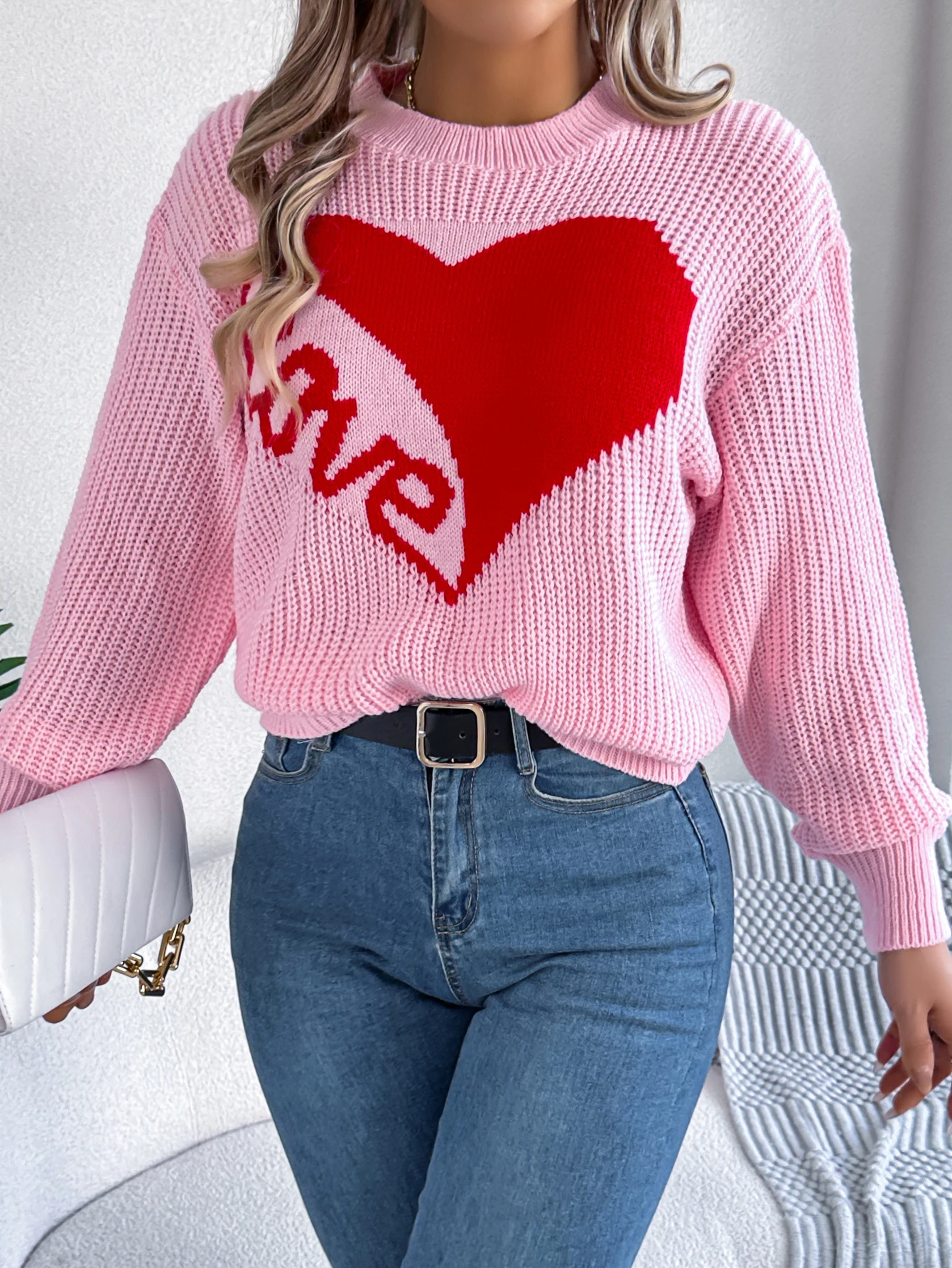 Women Knitted Sweater Heart Pattern Round Neck Long Sleeve
