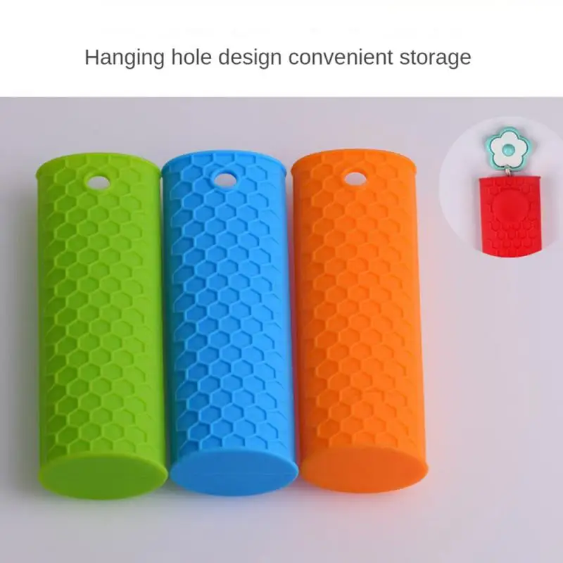 1 Pc Silicone Pot Pan Handle Saucepan Holder Sleeve Non-slip Cover Grip Cookware Parts Unique Kitchen Tools pot handle cover pot handle holder