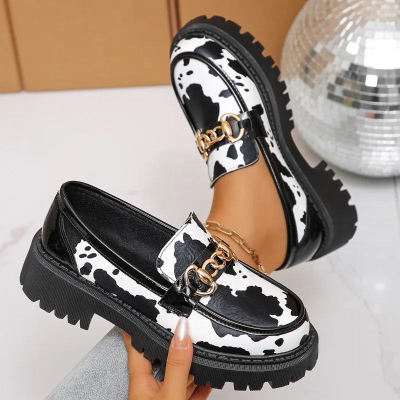 Women Loafers Print Chunky Platform Chain Buckle Patent Leather Trim Round Toe Casual Trendy Slip on Fashion Leather Women Shoes