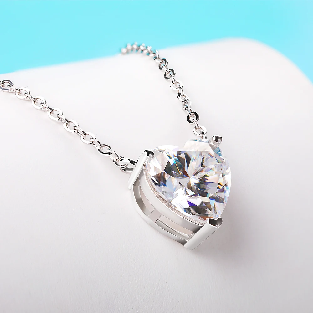 GRA Certificate 2/4 Carat Heart Shape Moissanite Necklace