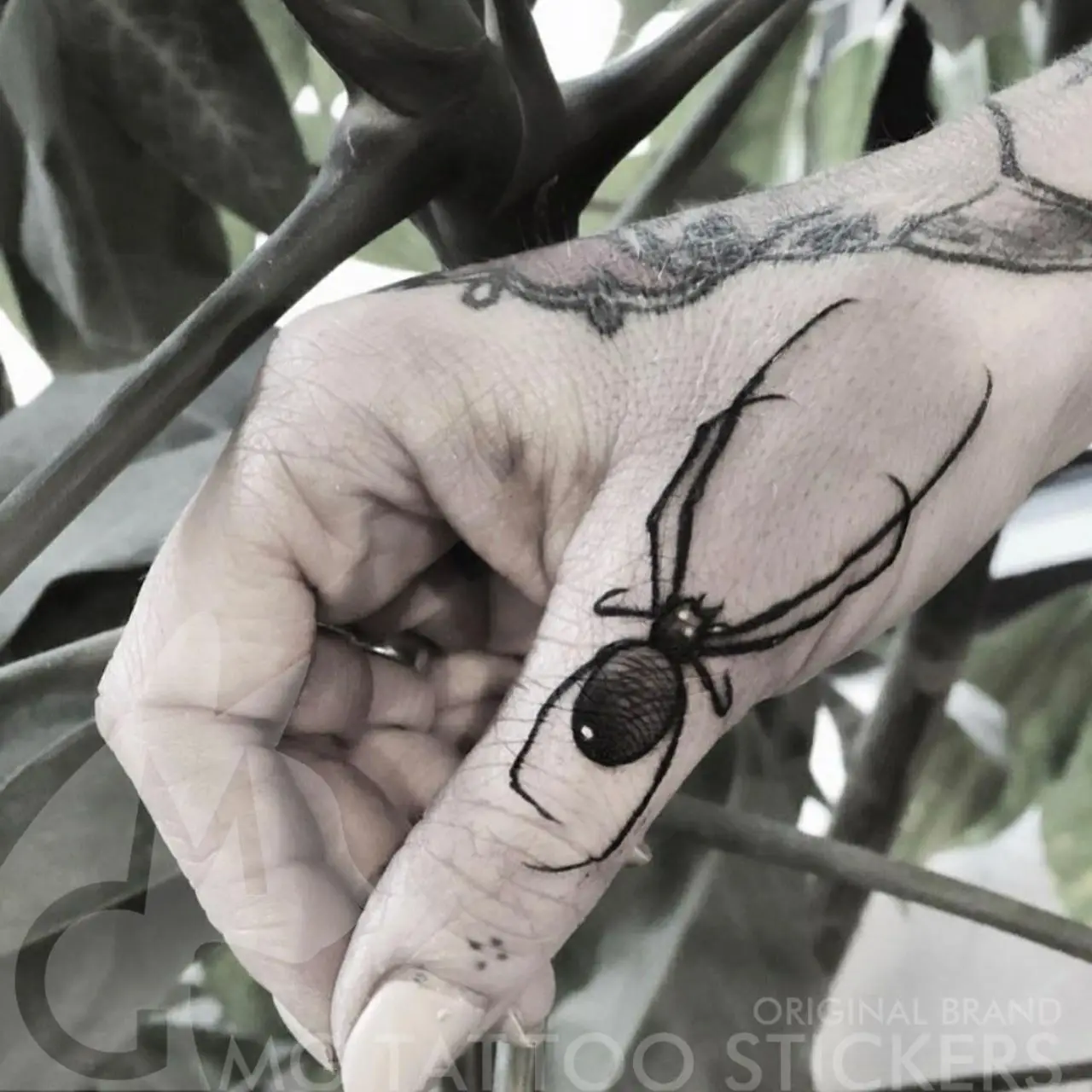 Spiders – Tattoo for a week