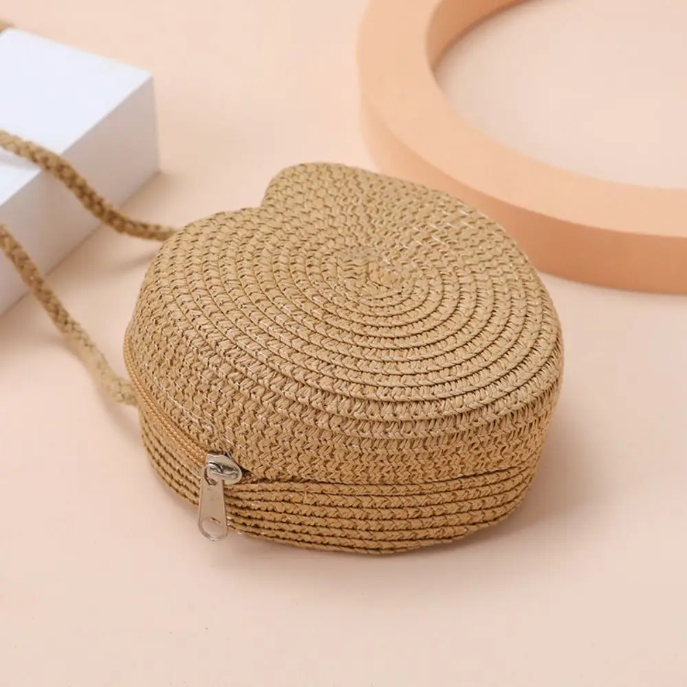 High Quality Woven Straw Shoulder Bags Cute Heart Shape Crossbody Bag Travel Lightweight Coin Purse for Children