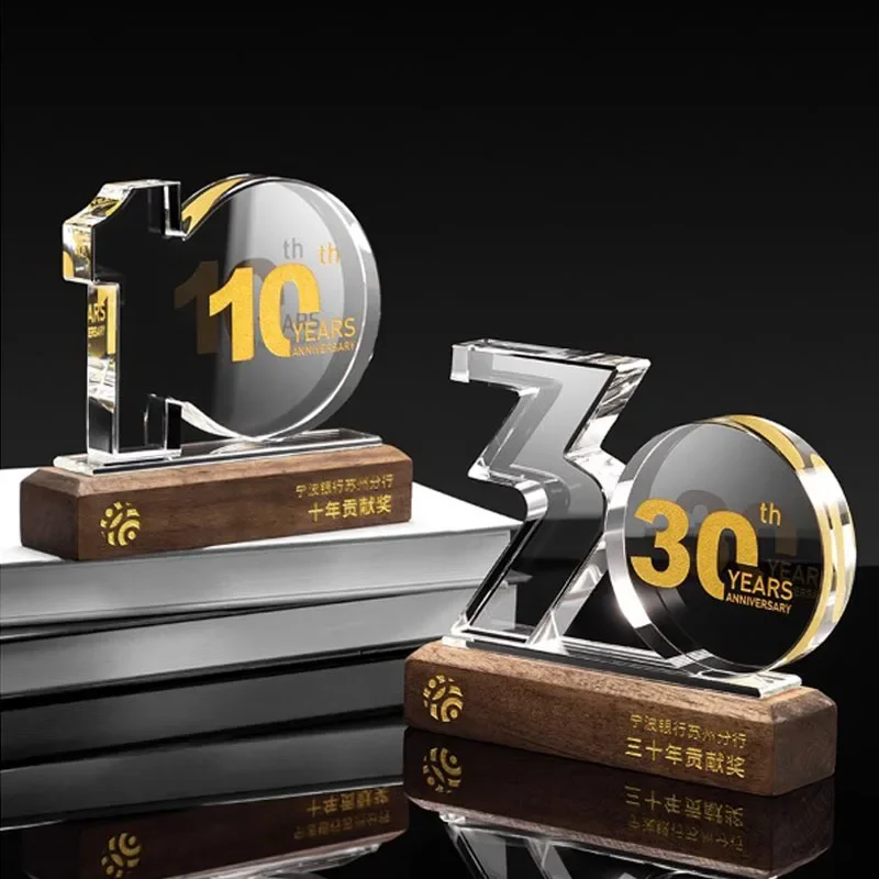 Customized 10,20,30 Years Crystal Trophy Competition Outstanding Employee Group Award Wooden base Medal Souvenirs Decoration 1Pc