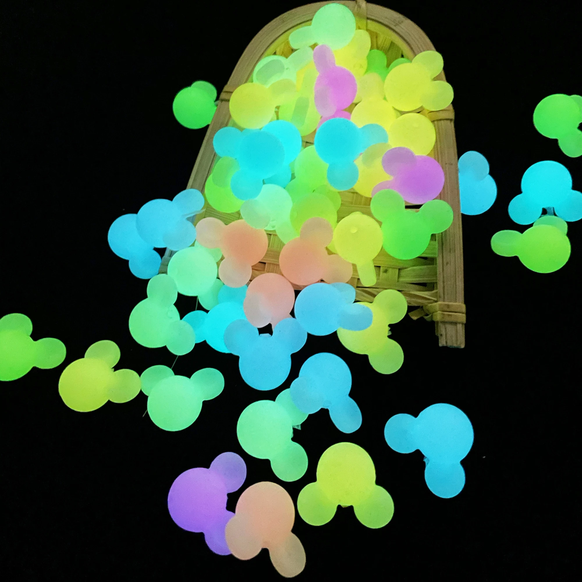 Tanie 50PC świecące w ciemności kulki silikonowe Shine Pearl Mickey Luminous zabawka dla sklep