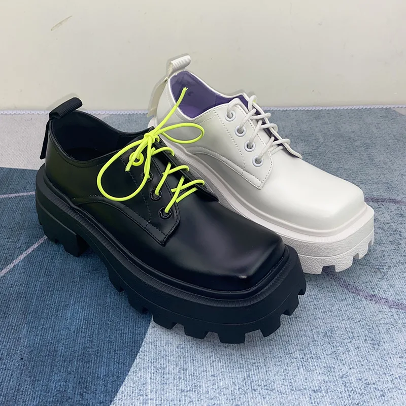 

British Style Thick Sole Patent Leather Increase Leather Shoes for Women Oxfords 2024 Autumn New Square Head White Suit Shoes