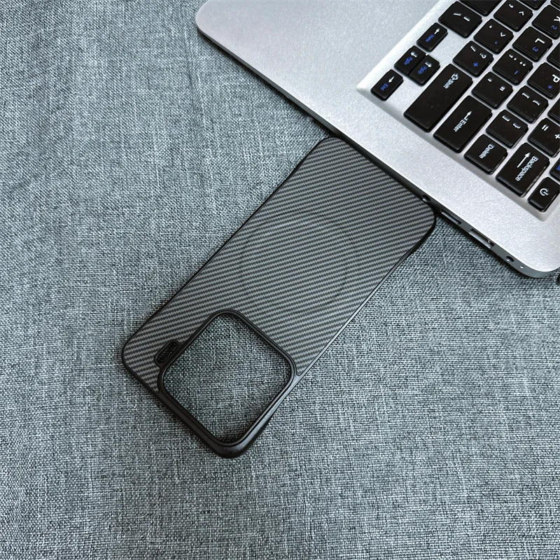 Carbon Fiber Magnetic Wireless Charging Slim Protective Case