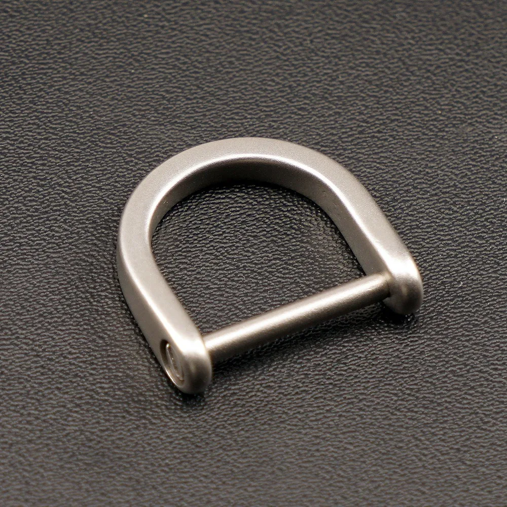 Titanium U-Shape Horseshoe Keyring Accessory