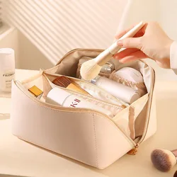 Elegant Waterproof Large - Capacity Makeup and Skincare Clutch (Style 1 bag white)