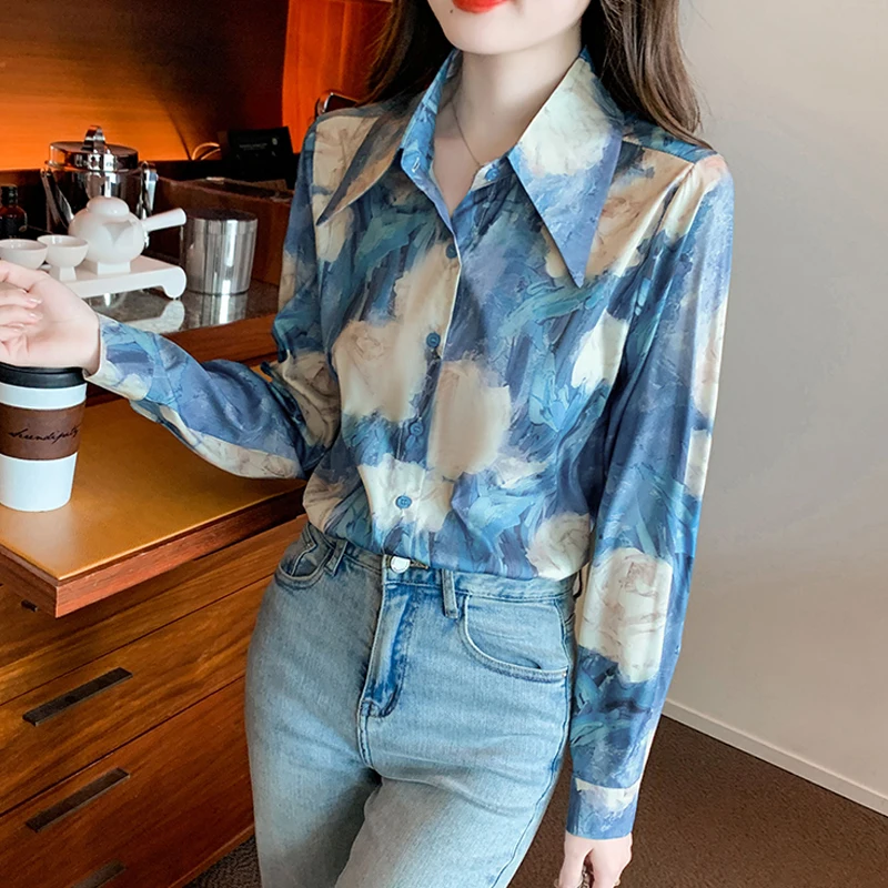 

2024 New Long Sleeve Loose Clothes Autumn Sunscreen Shirt Women French Romantic Rose Print Blouse Turn Down Collar Tops 29353