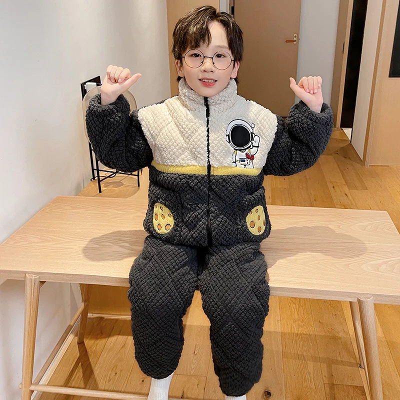 Рисунок 5 - Зимняя теплая детская пижама с