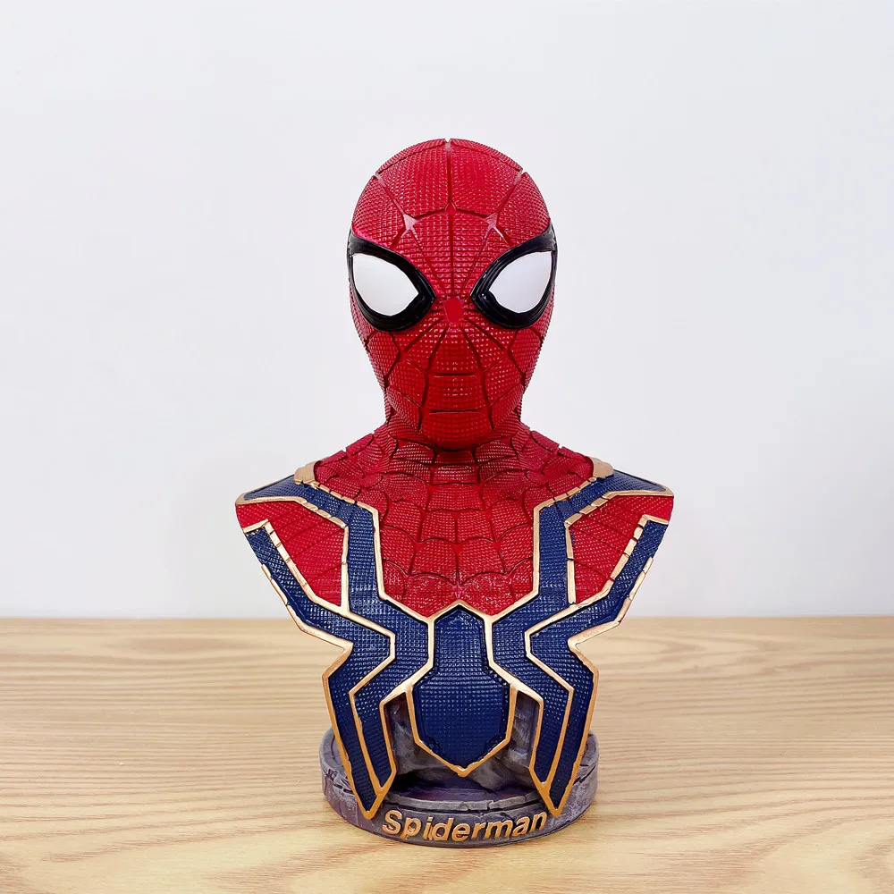

18cm Super hero spiderman Iron man Black Panther figure bust Resin statue spider man Collection model home Ornaments desk decor