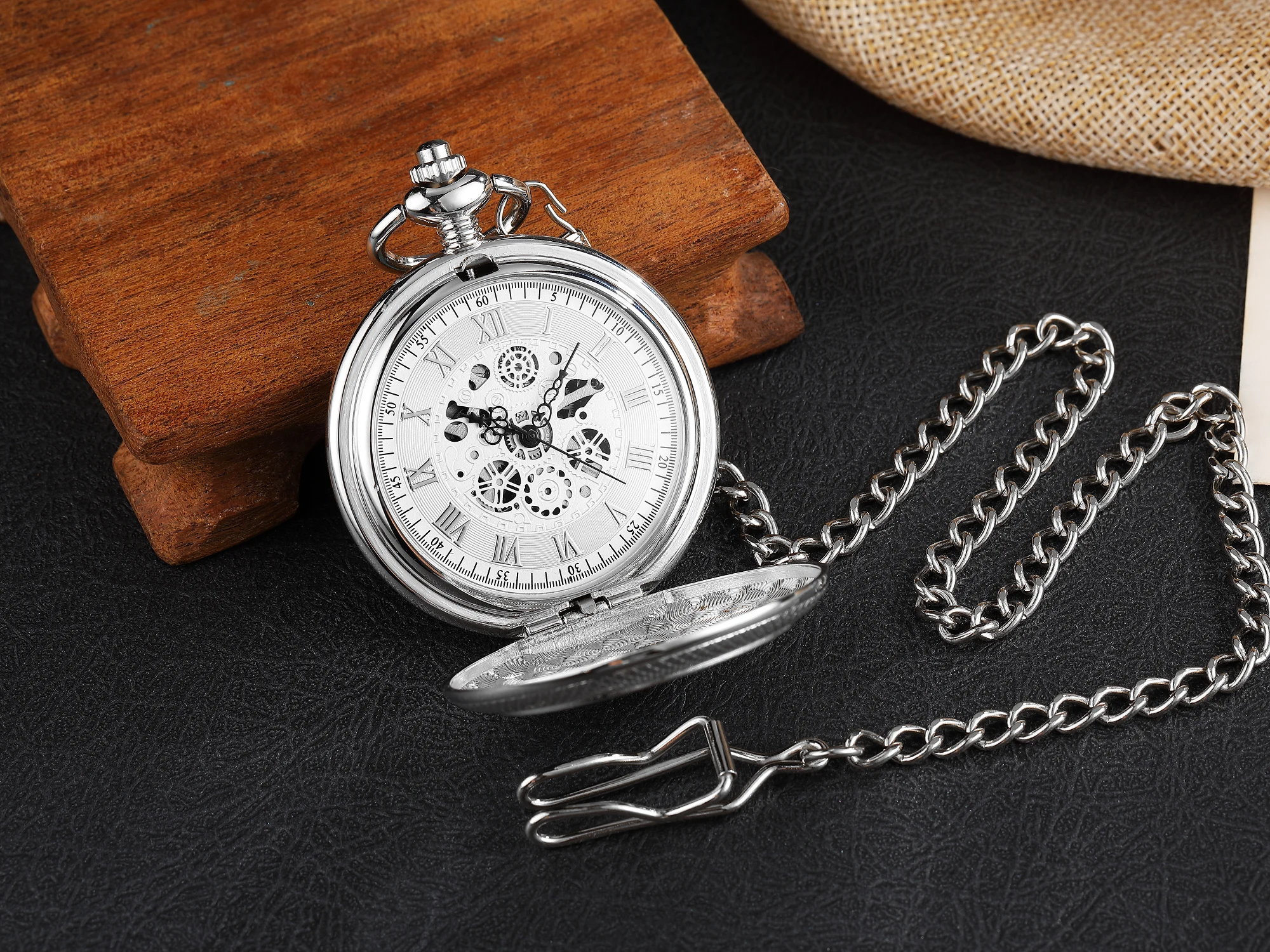 Vintage Silver Pocket Watch Mechanical Hand Wind Steampunk Necklace Fob Watch Chain Roman Numerals Clock For Women Reloj Hombre