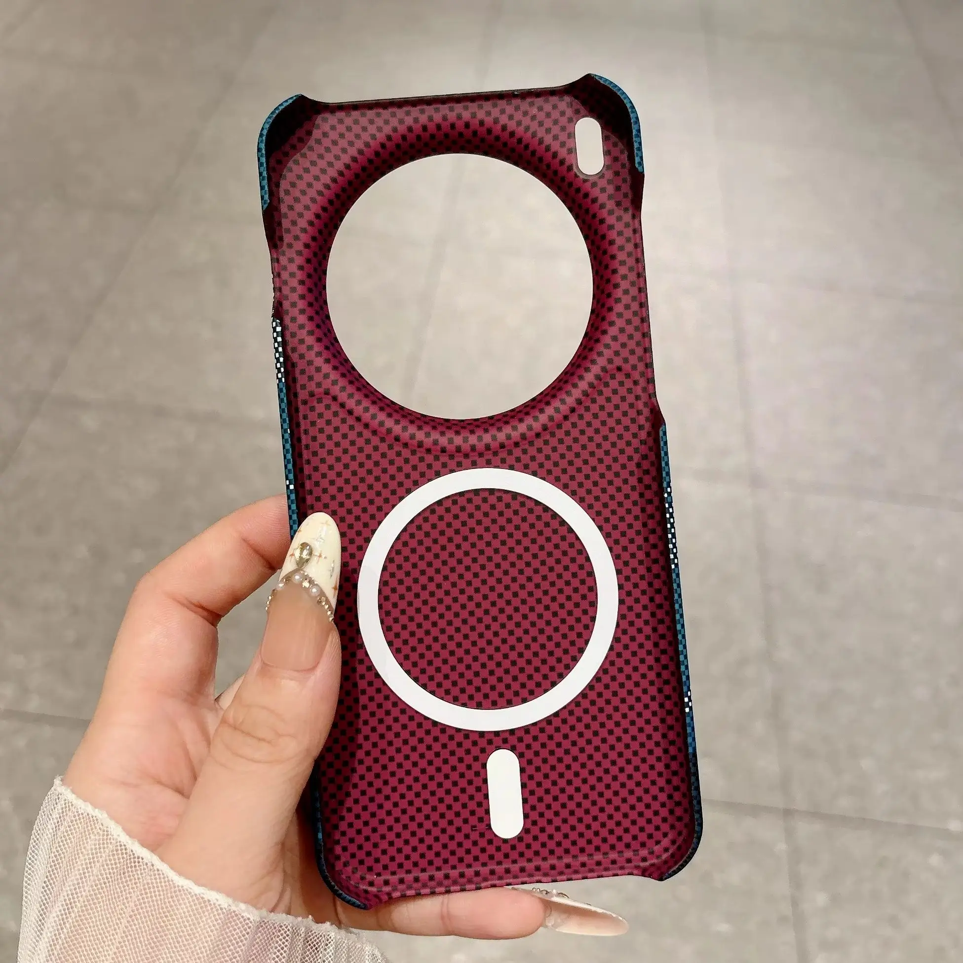 Frameless Carbon Fiber Kevlar Magnetic Case with Wireless Charging - Ultra Slim and Durable