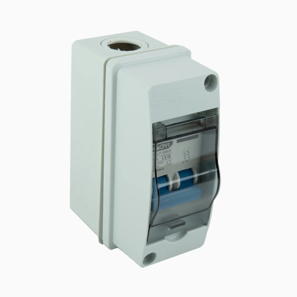 

Solar Cell Combiner Box with Waterproof DC Circuit Breaker Switch Effective Circuit Protection for Photovoltaic Systems
