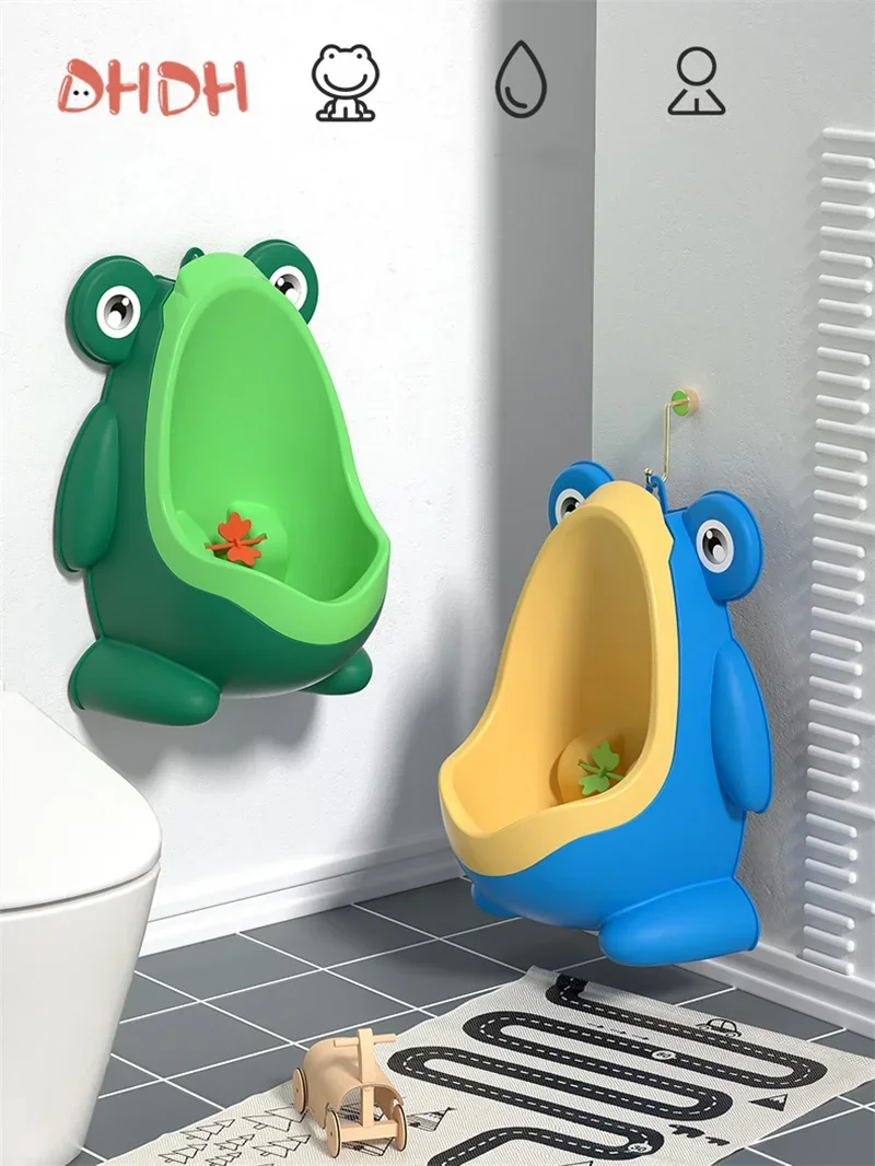 Cute Frog Children Toilet Potty Training Urinal Kids Toddler Pee Trainer for Boys Bathroom with Funny Aiming Target Baby Toilet 3