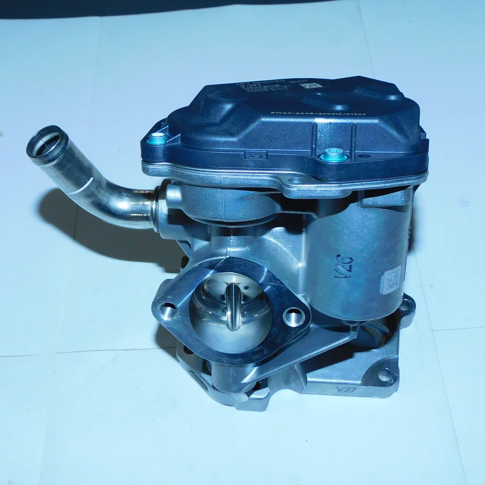 新品未使用 三菱ふそう 純正部品 キャンターEGRバルブ MK667800 【公式