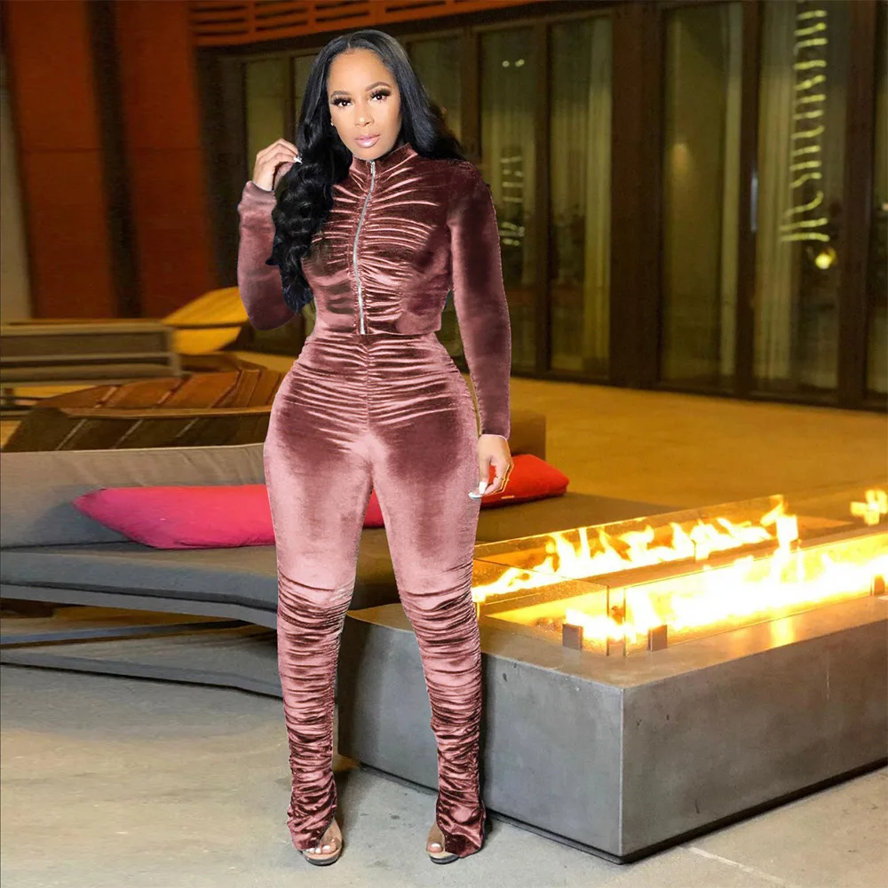 Рисунок 5 - Женский спортивный костюм на осень и зиму