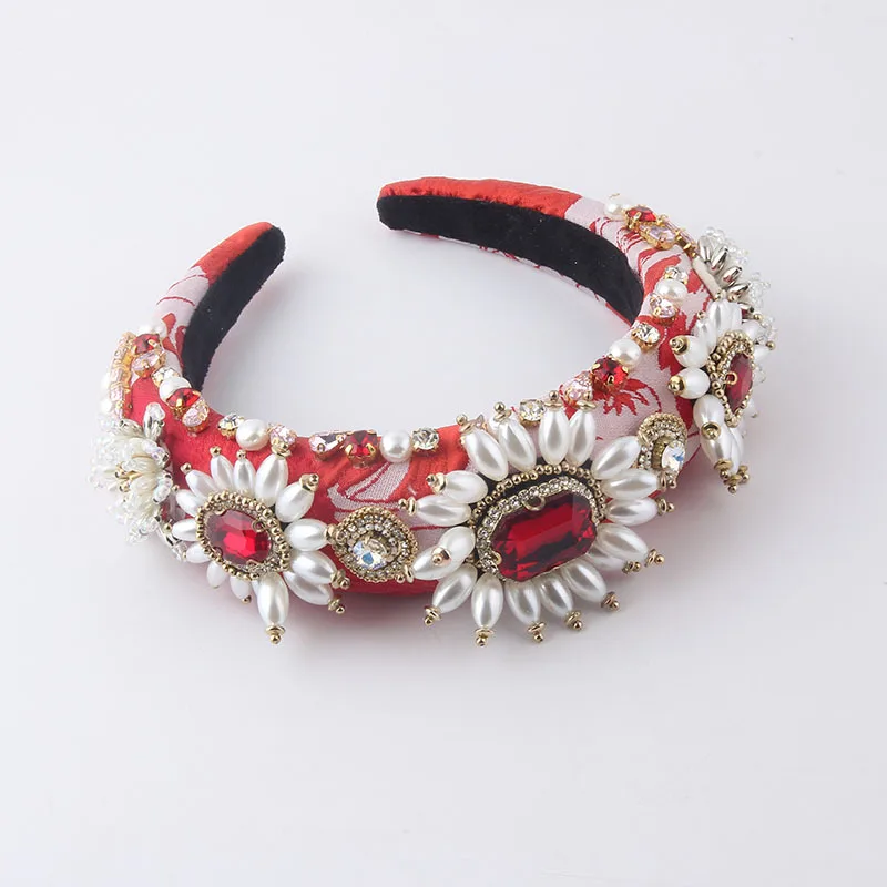 AY08-Red